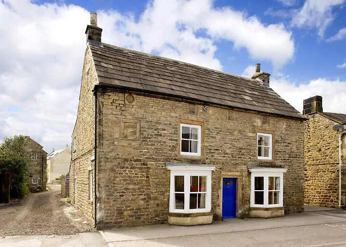 Morton House And The Stable Block Masham - Adjoining Holiday Cottages For Singles, Couples And Large Groups