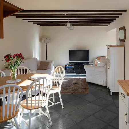 Morton House And The Stable Block Masham - Adjoining Holiday Cottages For Singles, Couples And Large Groups Exterior photo