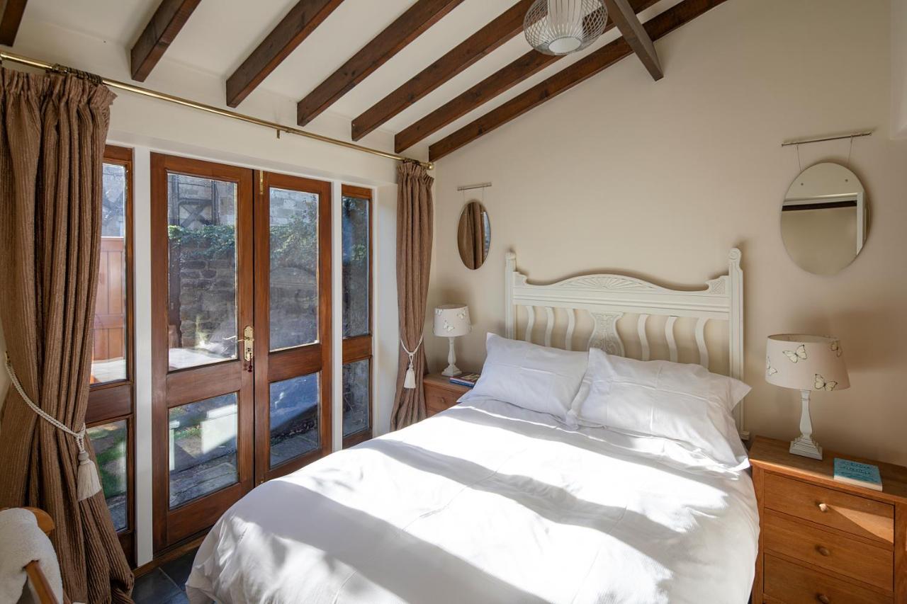 Holiday home Morton House And The Stable Block - Adjoining For Singles, Couples And Large Groups