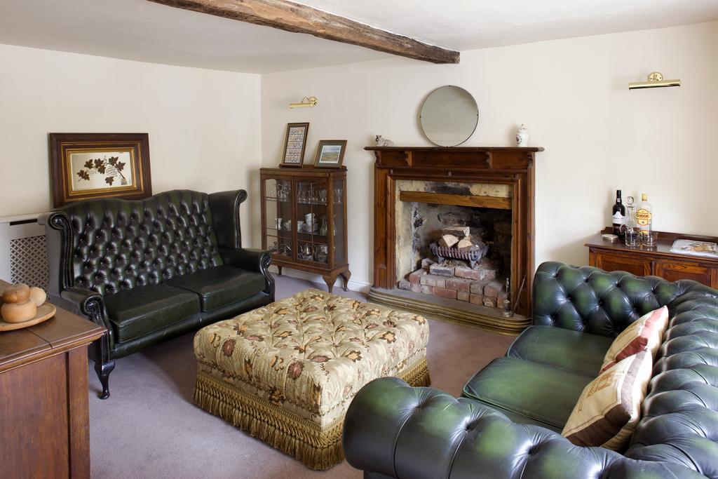 Morton House And The Stable Block - Adjoining For Singles, Couples And Large Groups * Masham