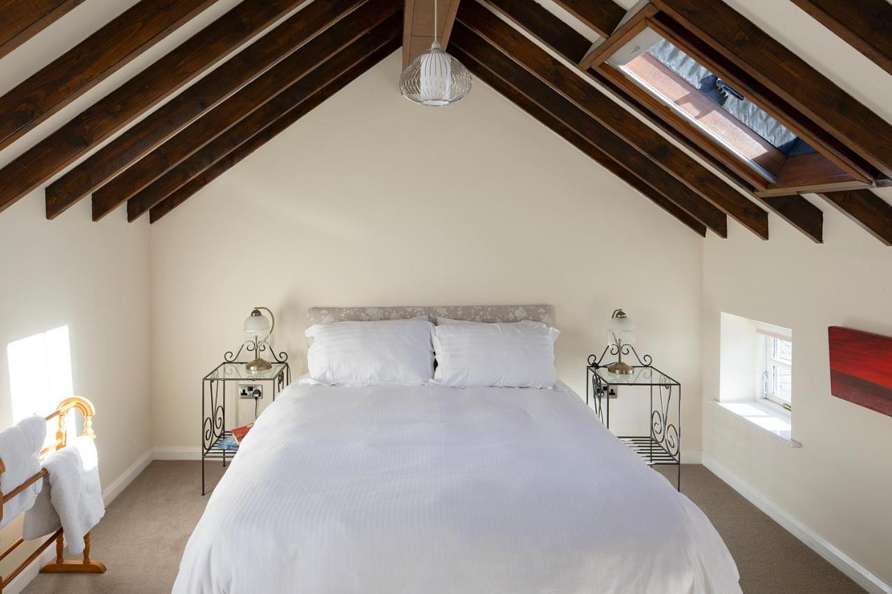 Morton House And The Stable Block - Adjoining For Singles, Couples And Large Groups * Masham